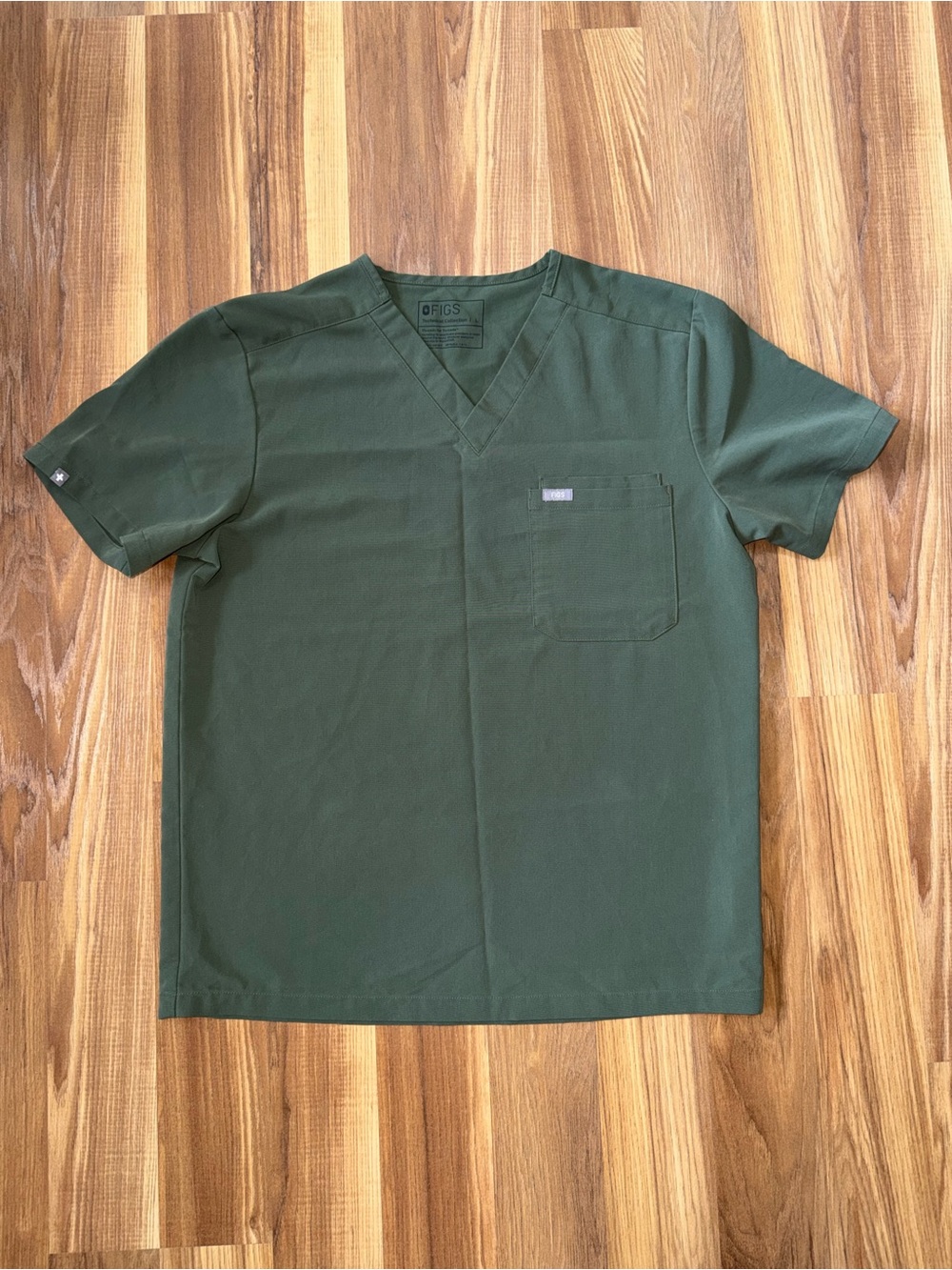 Figs Leon Scrub Top